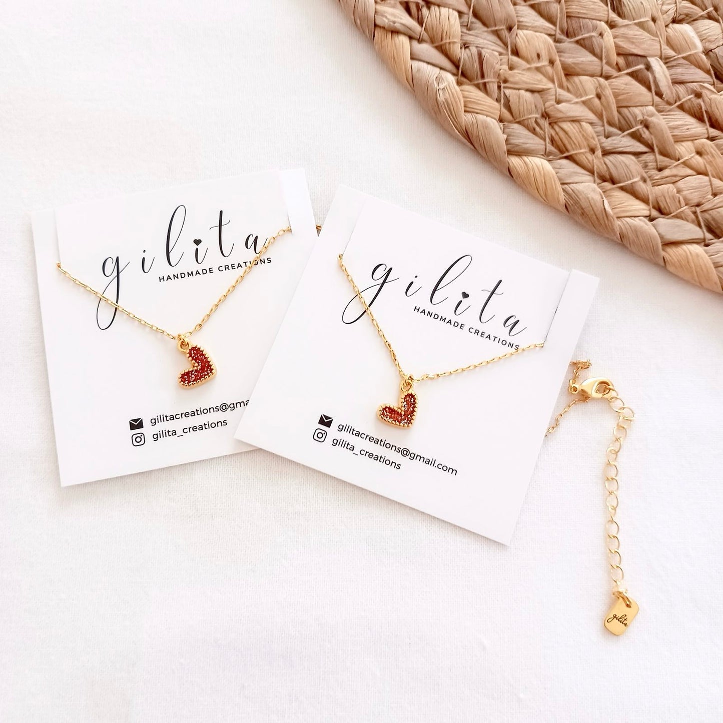 Κολιέ με κόκκινη καρδιά