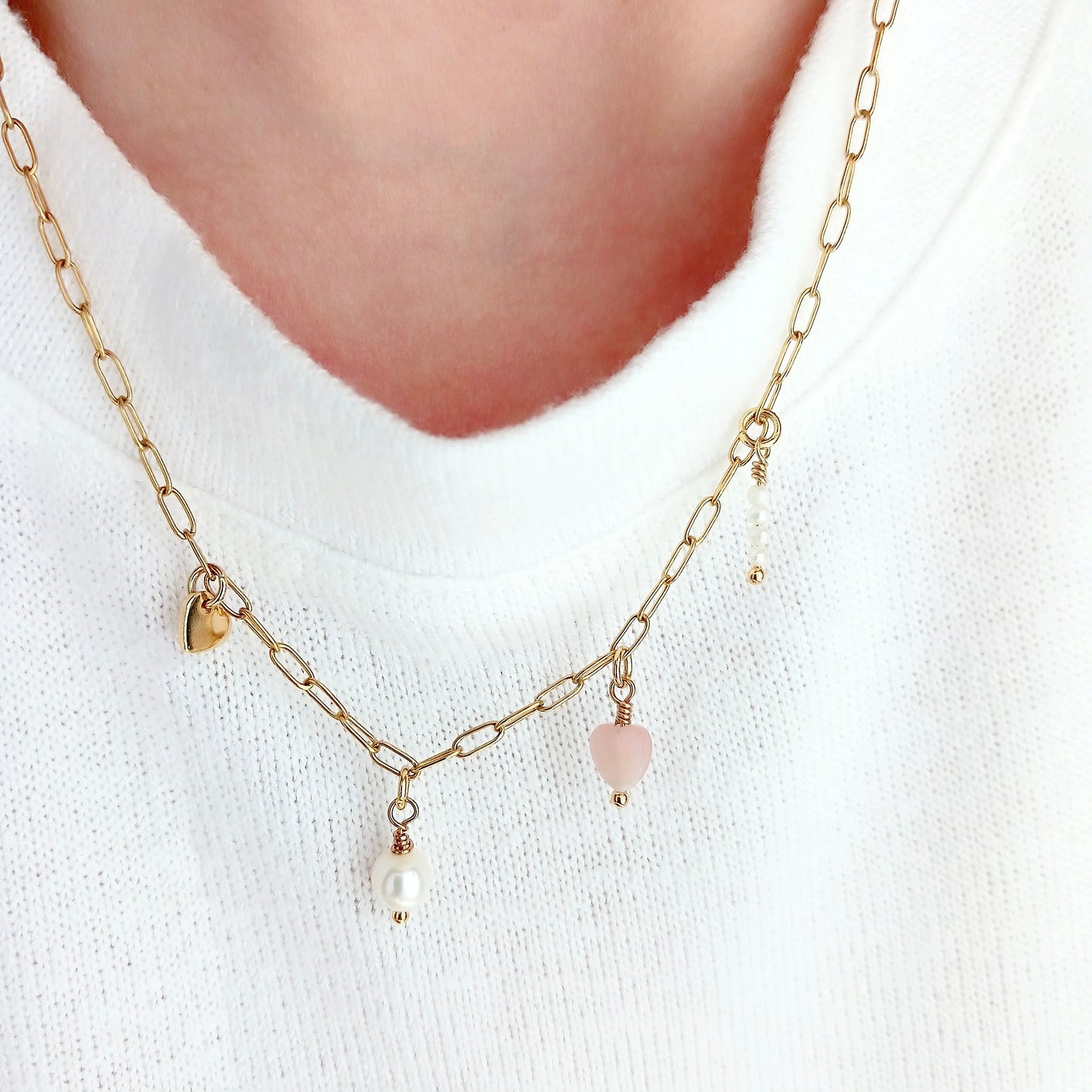 Ατσάλινο κολιέ με μαργαριτάρια και καρδιά