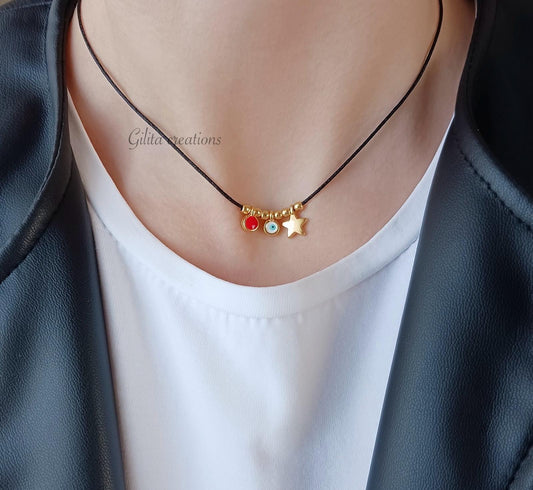 Χειροποίητο κολιέ με αστέρι και μαύρο κορδόνι