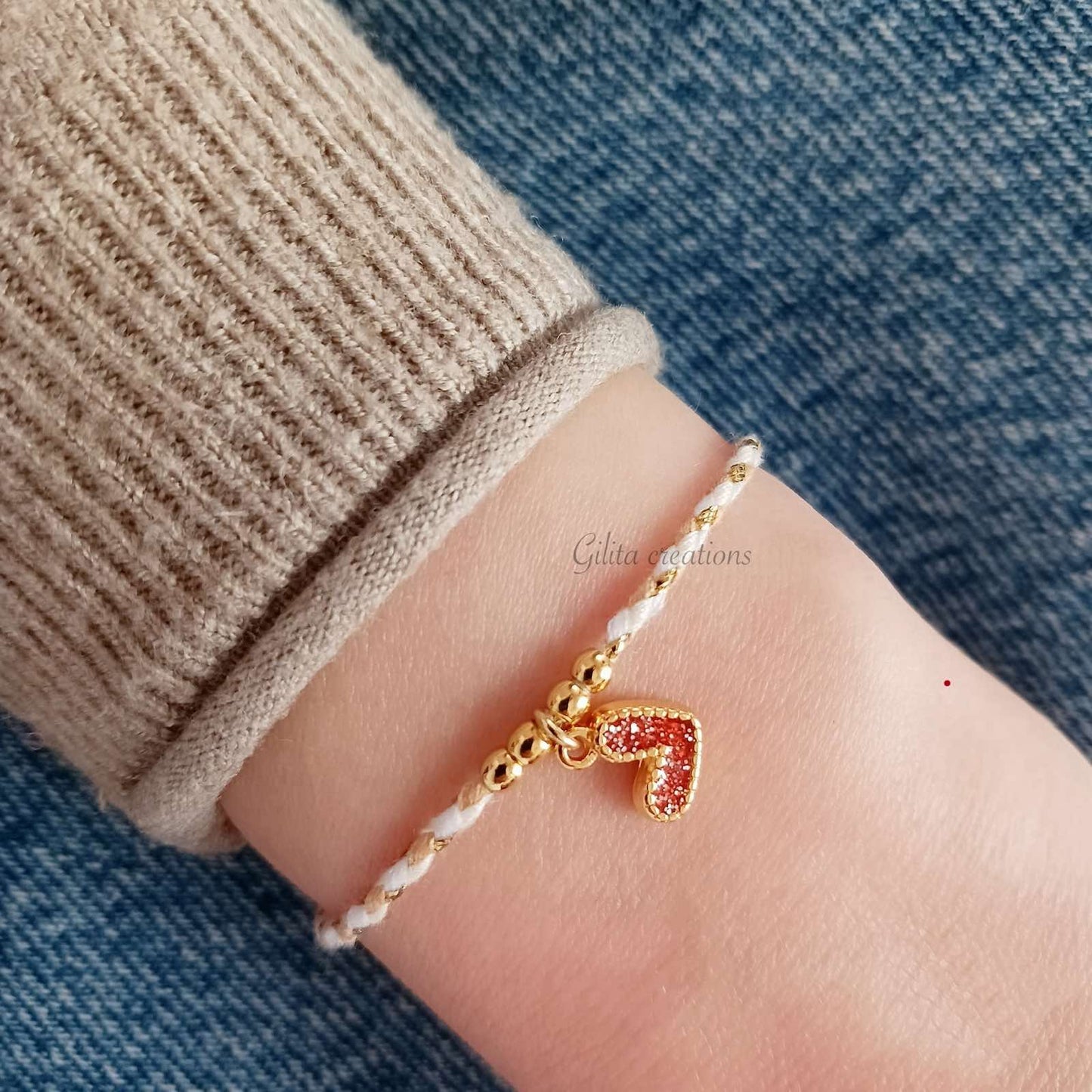 Βραχιόλι με κόκκινη καρδιά