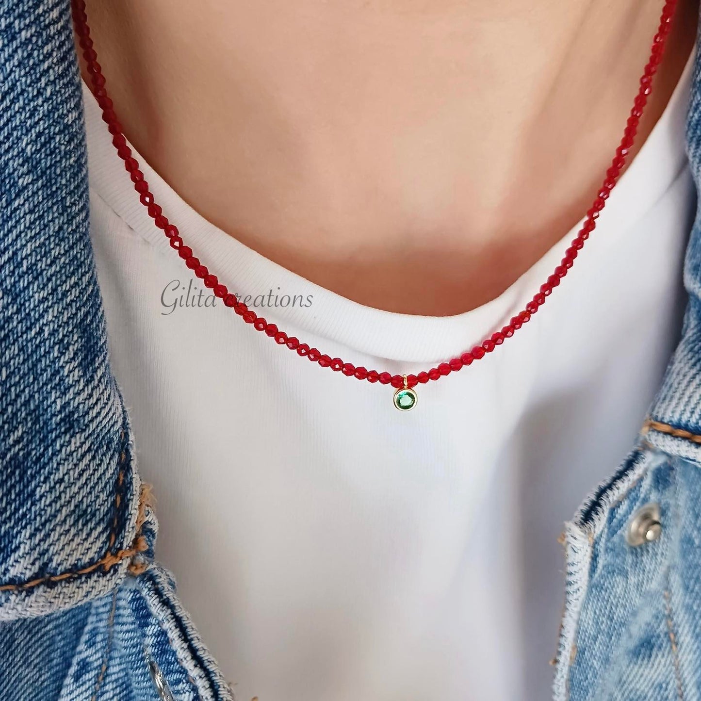 Κολιέ με κόκκινα κρυσταλλάκια